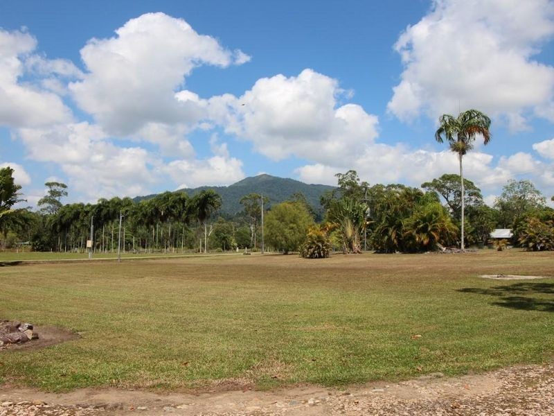 819 East Feluga Road, East Feluga QLD 4854