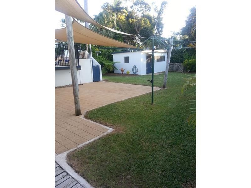 29 Holland Street, Wongaling Beach QLD 4852