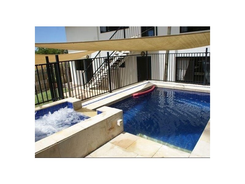 29 Holland Street, Wongaling Beach QLD 4852