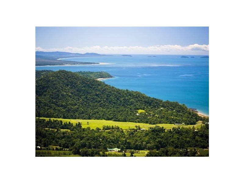 7,11 &19 Unsworth Drive, Mission Beach QLD 4852