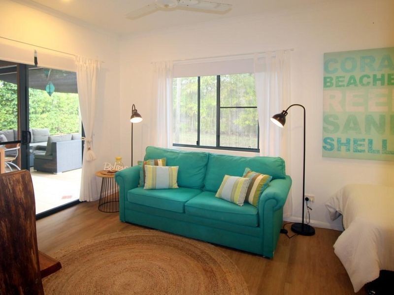 10 Conch Street, Mission Beach QLD 4852