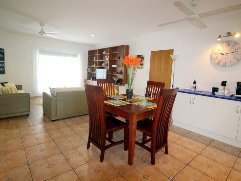 10 Conch Street, Mission Beach QLD 4852