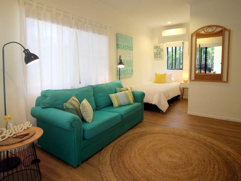 10 Conch Street, Mission Beach QLD 4852