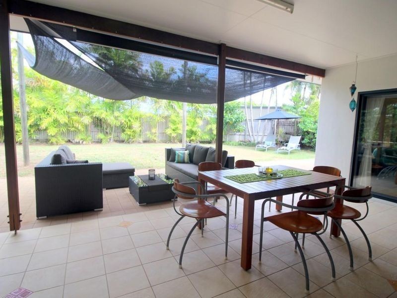 10 Conch Street, Mission Beach QLD 4852