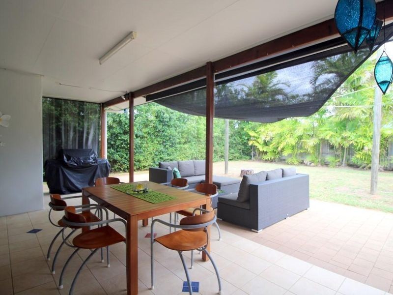 10 Conch Street, Mission Beach QLD 4852