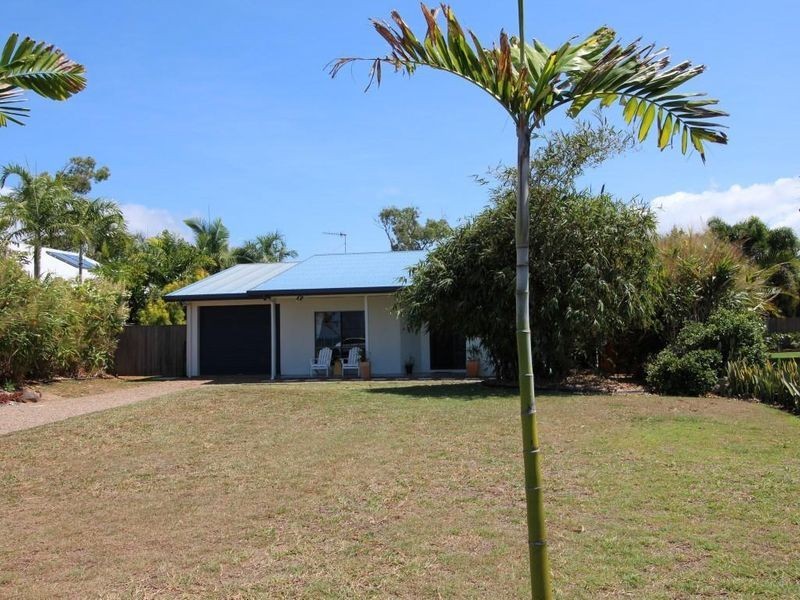 10 Conch Street, Mission Beach QLD 4852