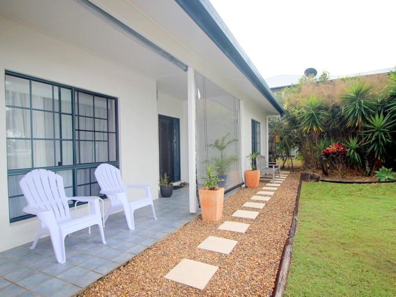 10 Conch Street, Mission Beach QLD 4852