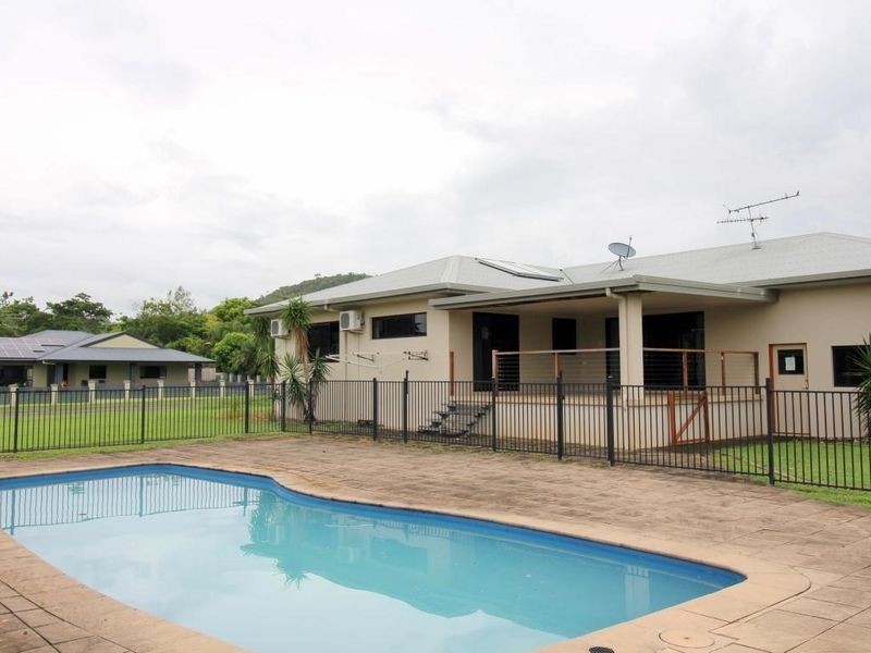 7 Sanctuary Crescent, Wongaling Beach QLD 4852