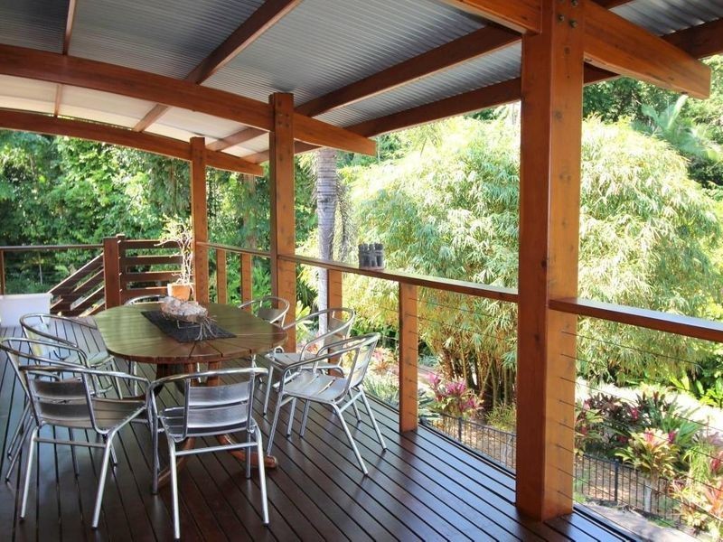 1/627 Bingil Bay Road, Bingil Bay QLD 4852