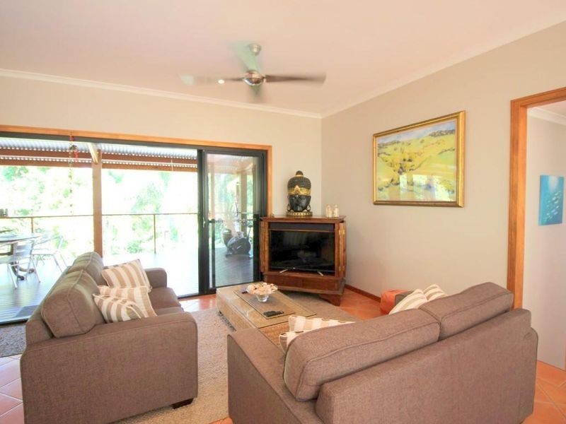 1/627 Bingil Bay Road, Bingil Bay QLD 4852