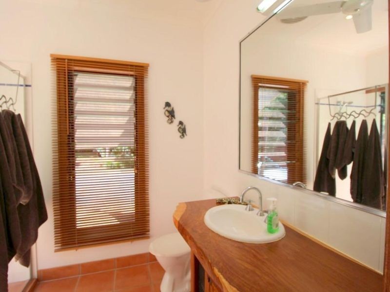 1/627 Bingil Bay Road, Bingil Bay QLD 4852