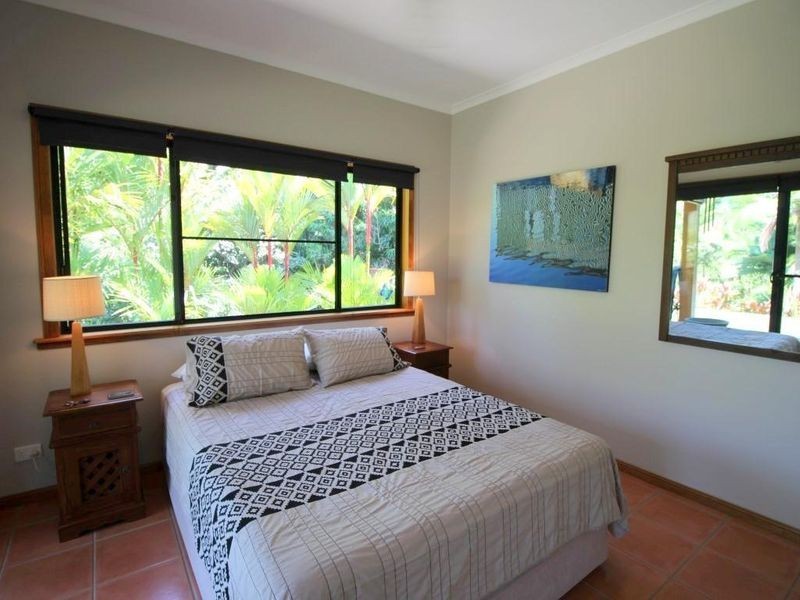 1/627 Bingil Bay Road, Bingil Bay QLD 4852