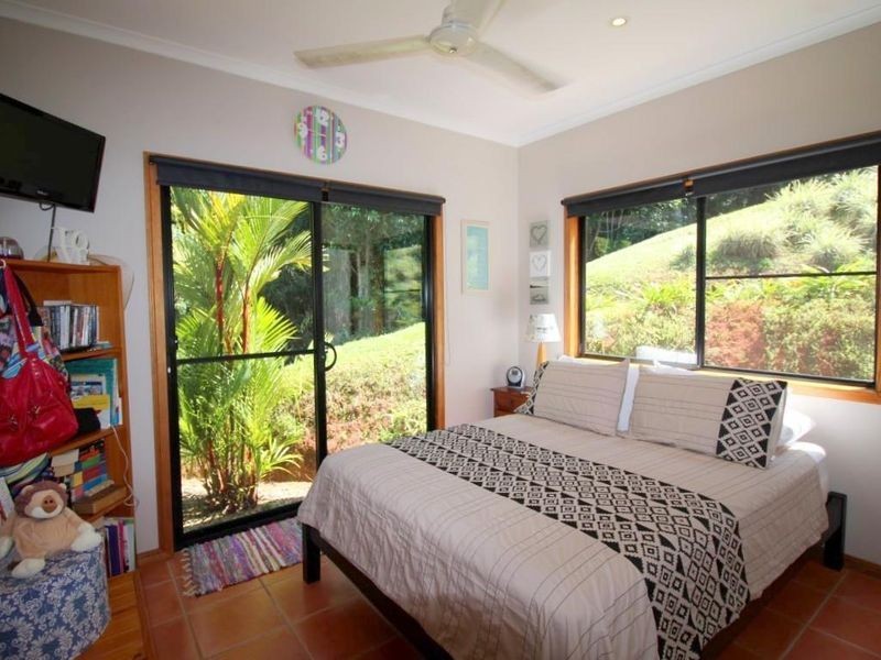1/627 Bingil Bay Road, Bingil Bay QLD 4852