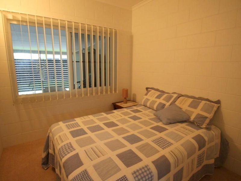 57 Taylor Street, Tully Heads QLD 4854