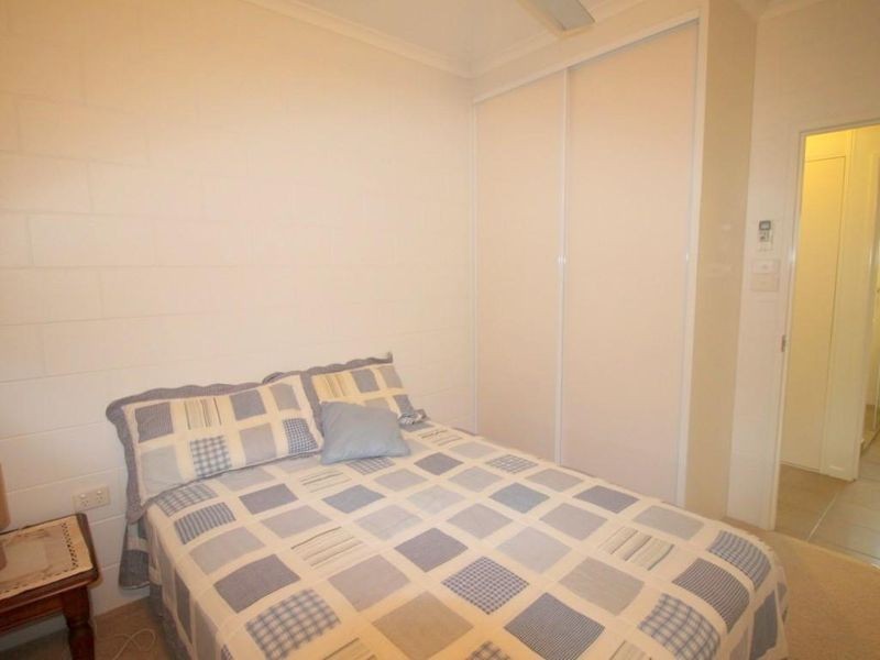 57 Taylor Street, Tully Heads QLD 4854