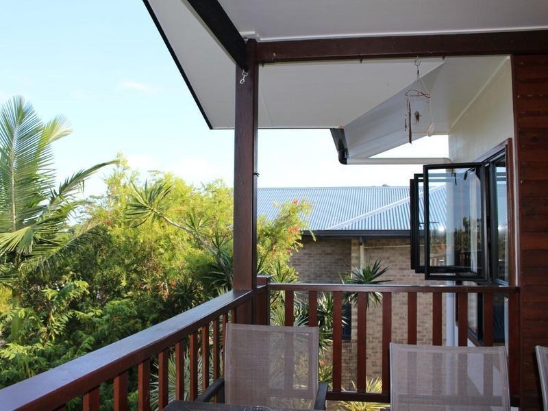 11 Dunkalli Crescent, Wongaling Beach QLD 4852