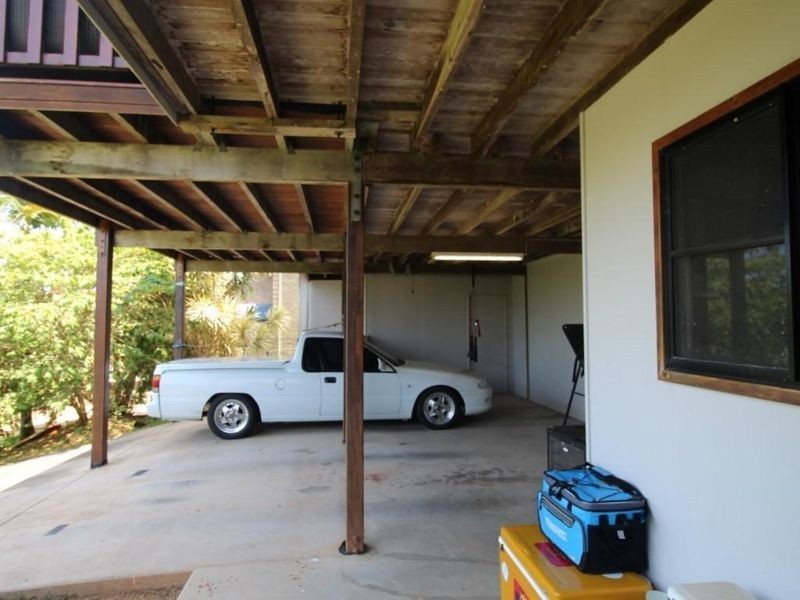 11 Dunkalli Crescent, Wongaling Beach QLD 4852