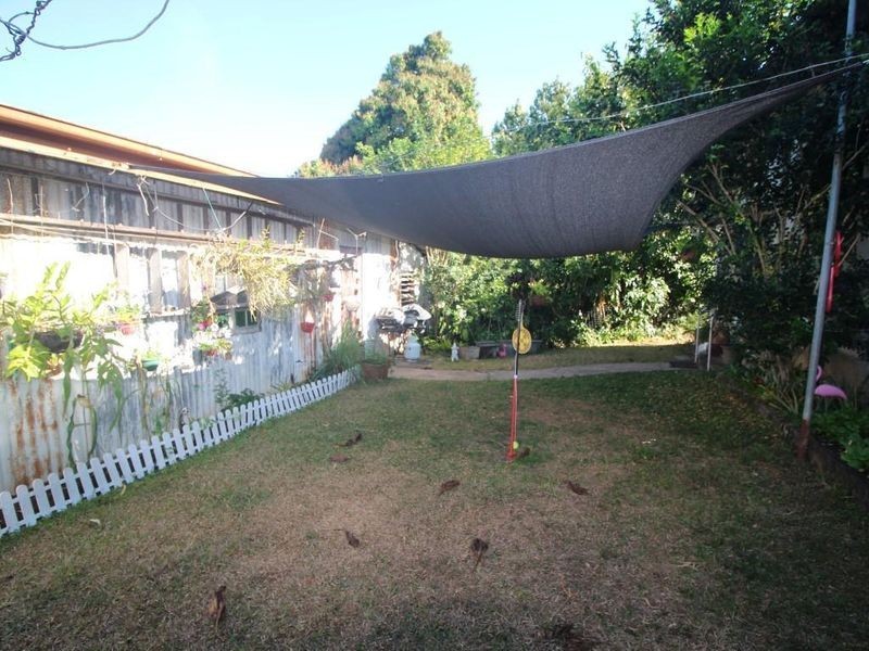 17 Henry Street, Tully QLD 4854