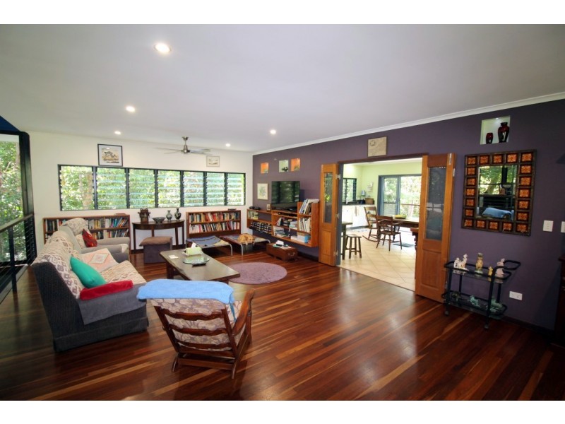 147 Garners Beach Road, Garners Beach QLD 4852