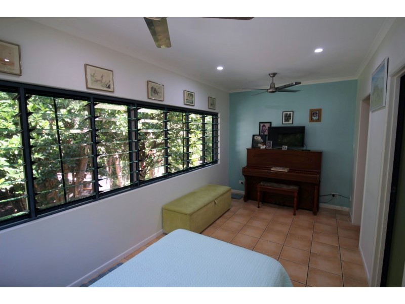 147 Garners Beach Road, Garners Beach QLD 4852