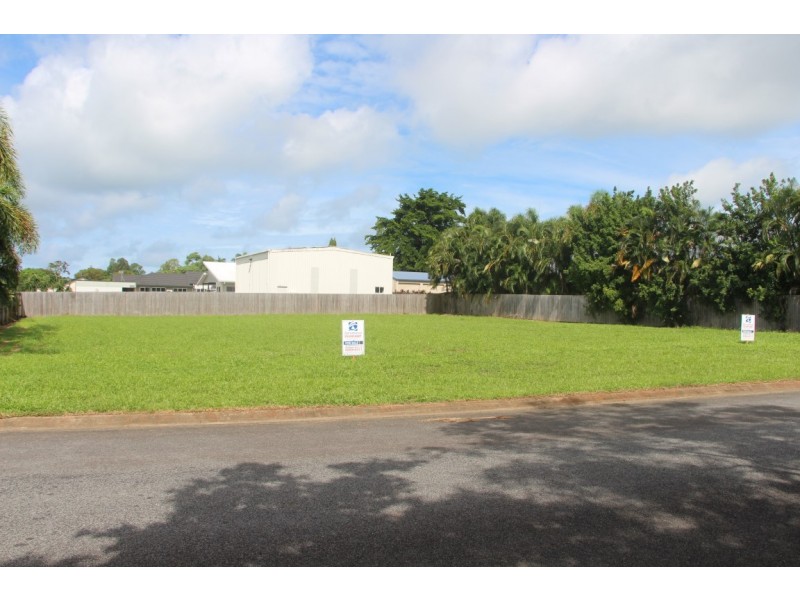 2 Mariner Drive, South Mission Beach QLD 4852