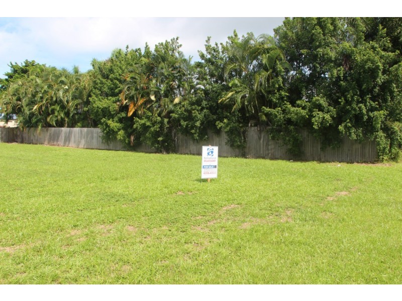 2 Mariner Drive, South Mission Beach QLD 4852