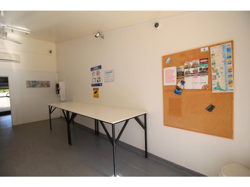 4/2042-2044 Tully Mission Beach Road, Wongaling Beach QLD 4852