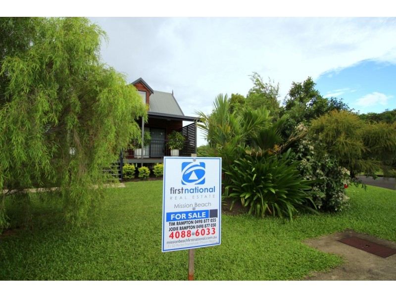 7 Dalgleish Street, Kurrimine Beach QLD 4871