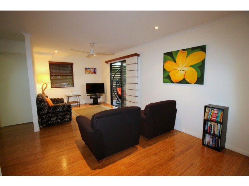 7 Dalgleish Street, Kurrimine Beach QLD 4871