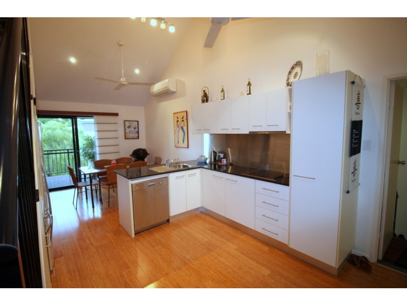 7 Dalgleish Street, Kurrimine Beach QLD 4871