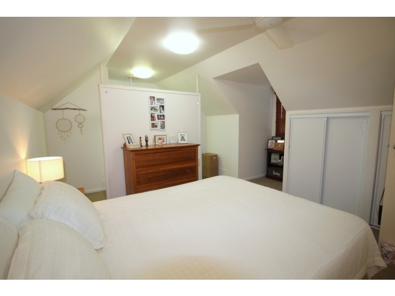 7 Dalgleish Street, Kurrimine Beach QLD 4871