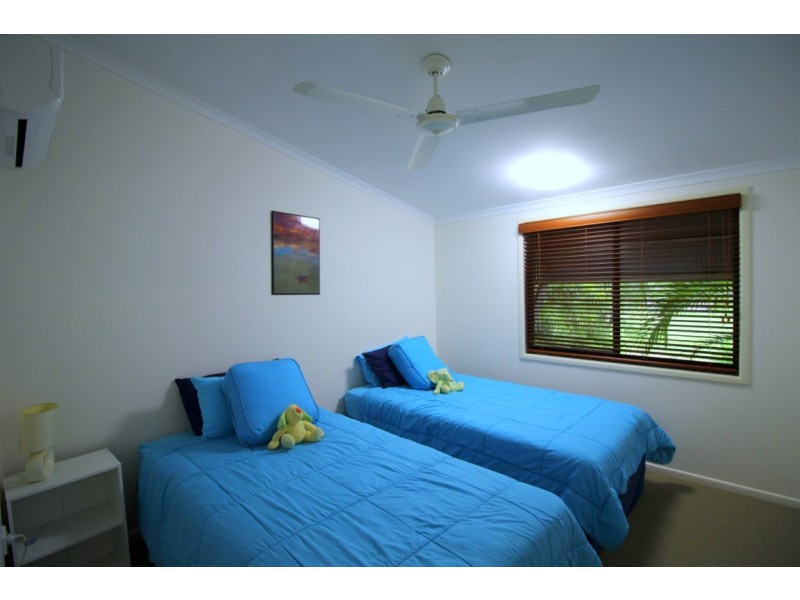 7 Dalgleish Street, Kurrimine Beach QLD 4871