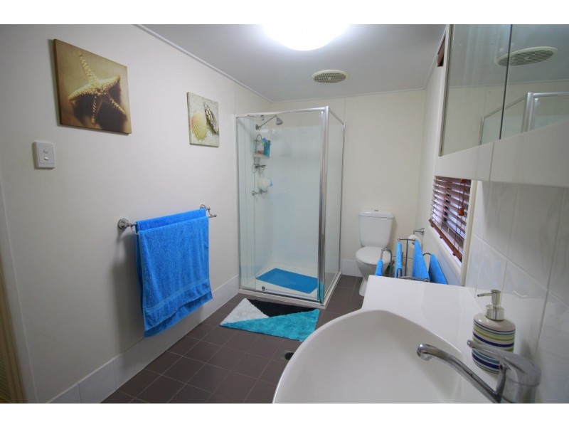 7 Dalgleish Street, Kurrimine Beach QLD 4871