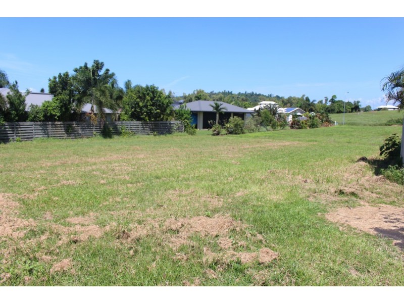 23/27 Clipper Court, South Mission Beach QLD 4852