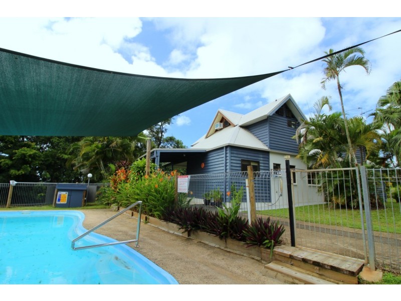 1/18 Giufre Crescent, Wongaling Beach QLD 4852