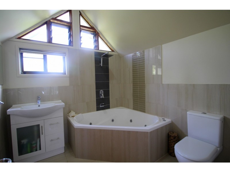 1/18 Giufre Crescent, Wongaling Beach QLD 4852