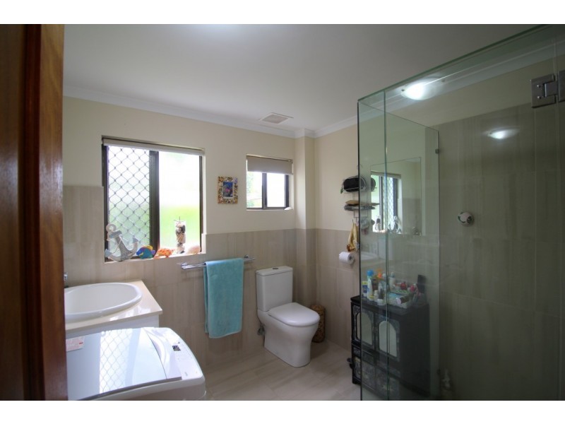 1/18 Giufre Crescent, Wongaling Beach QLD 4852