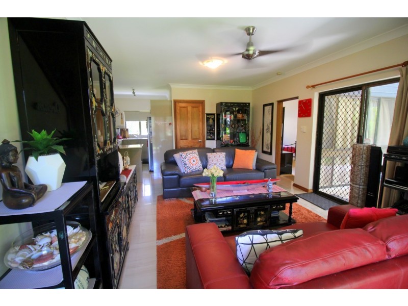 1/18 Giufre Crescent, Wongaling Beach QLD 4852