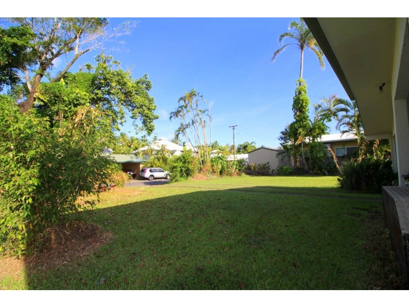 25 Porter Promenade, Mission Beach QLD 4852