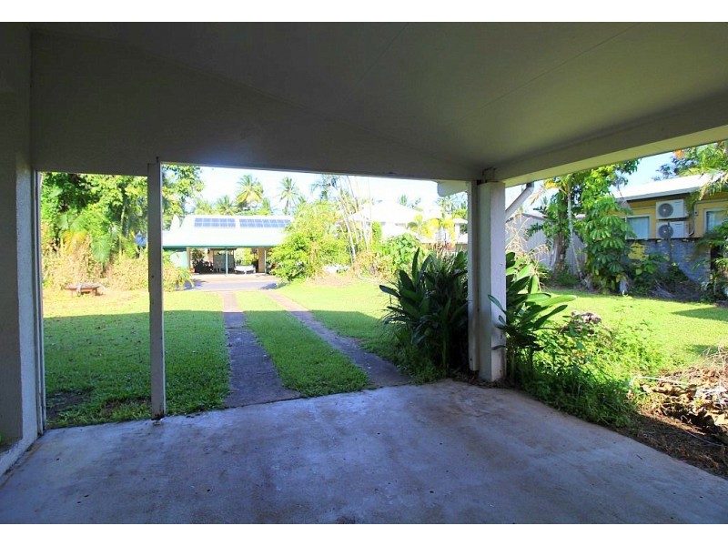 25 Porter Promenade, Mission Beach QLD 4852