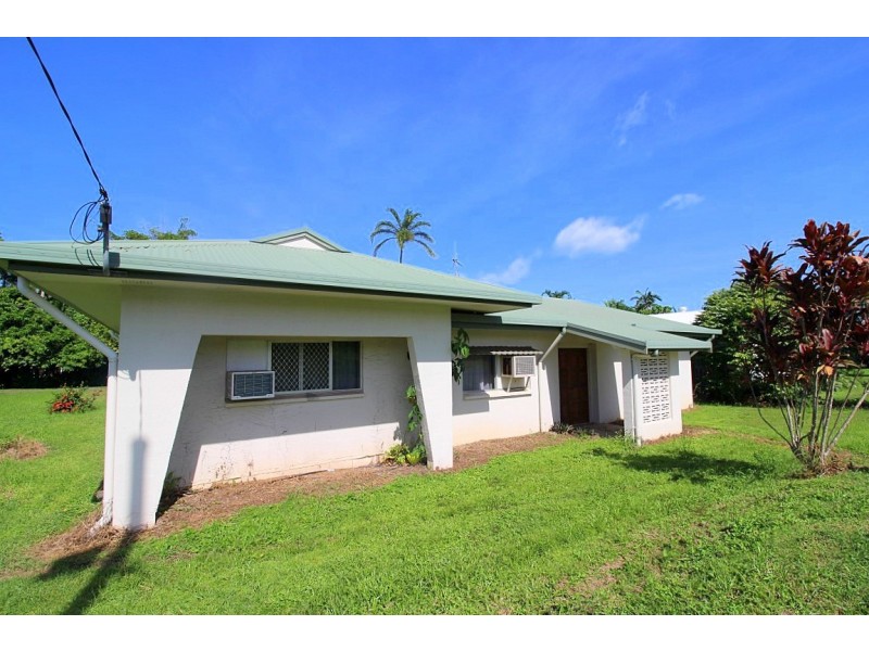 25 Porter Promenade, Mission Beach QLD 4852