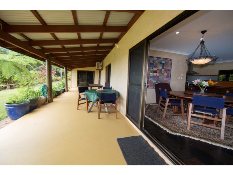 145 Hill Sixty Road, Jaffa QLD 4855