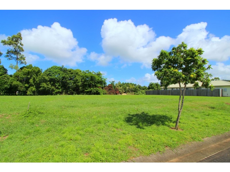 29 Shelly Court, Mission Beach QLD 4852