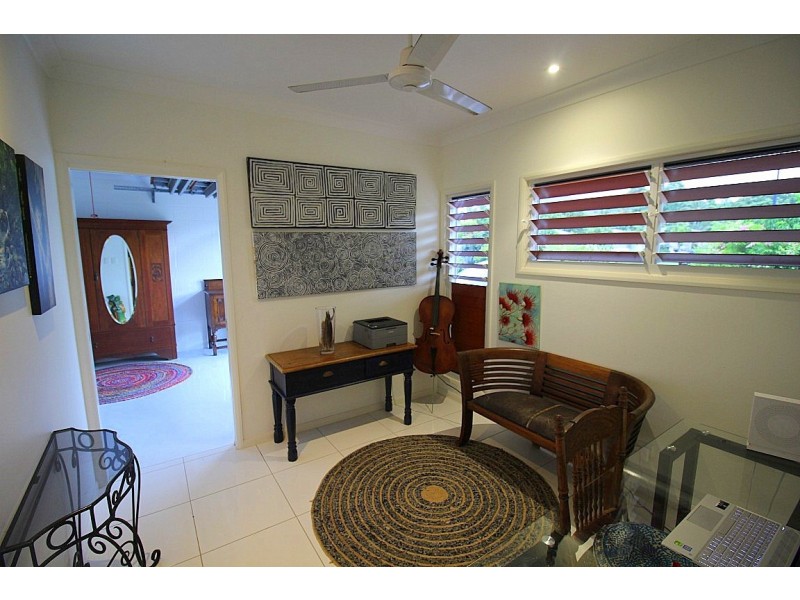 20 Shelly Court, Mission Beach QLD 4852