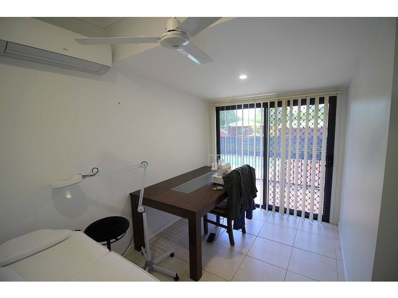 11 Endeavour Avenue, Mission Beach QLD 4852