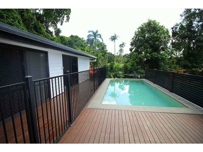 11 Endeavour Avenue, Mission Beach QLD 4852