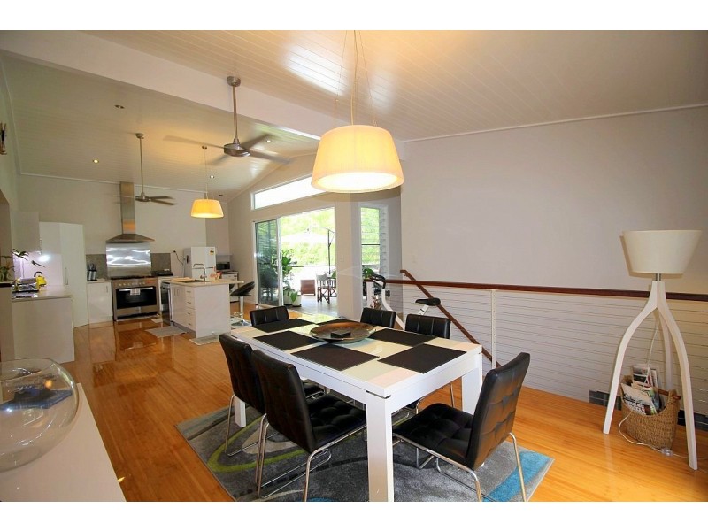 10 Dunkalli Crescent, Wongaling Beach QLD 4852