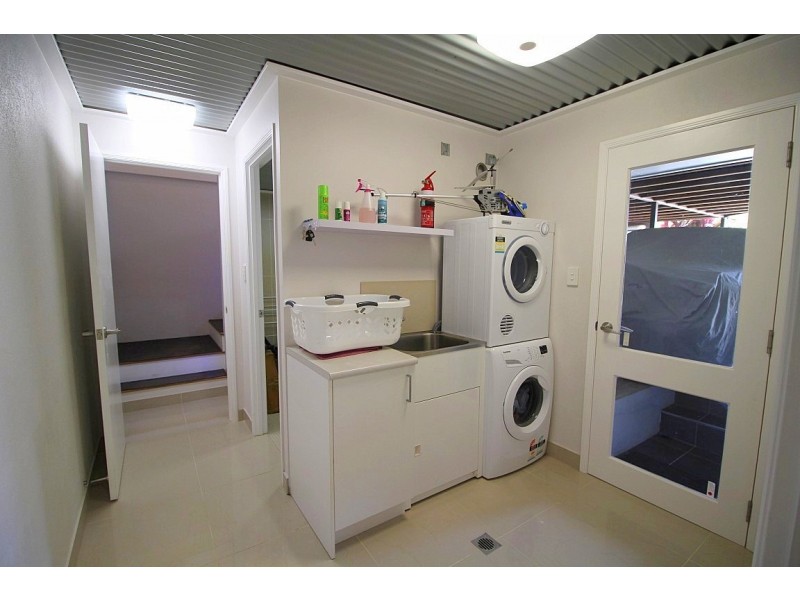 10 Dunkalli Crescent, Wongaling Beach QLD 4852