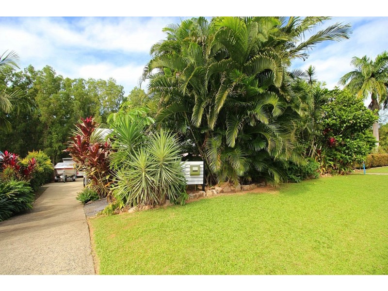 10 Dunkalli Crescent, Wongaling Beach QLD 4852