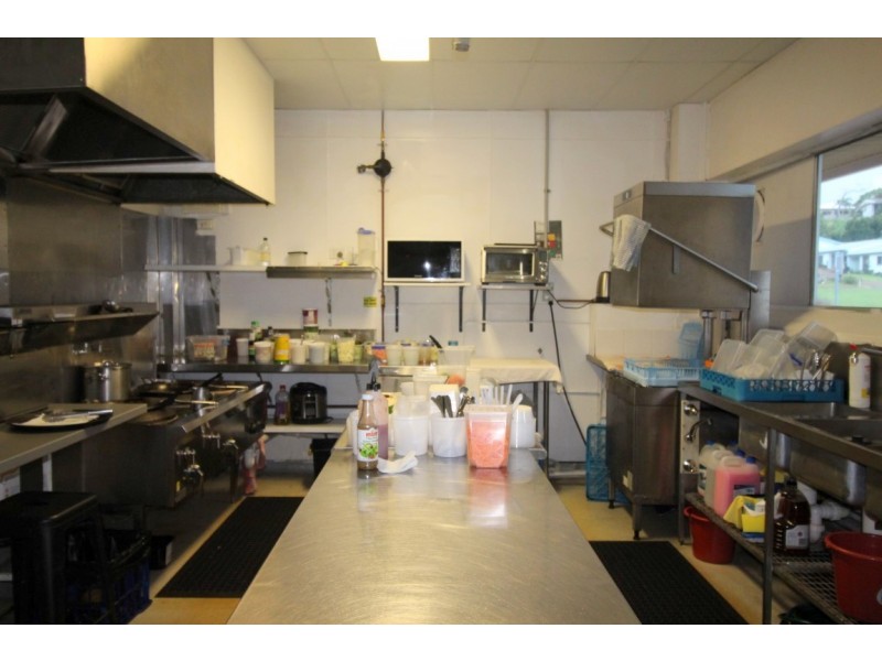 5 & 6/32 Porter Promenade, Mission Beach QLD 4852